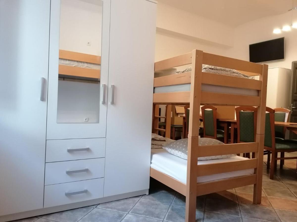 Hostel Vojnik Eksteriør bilde