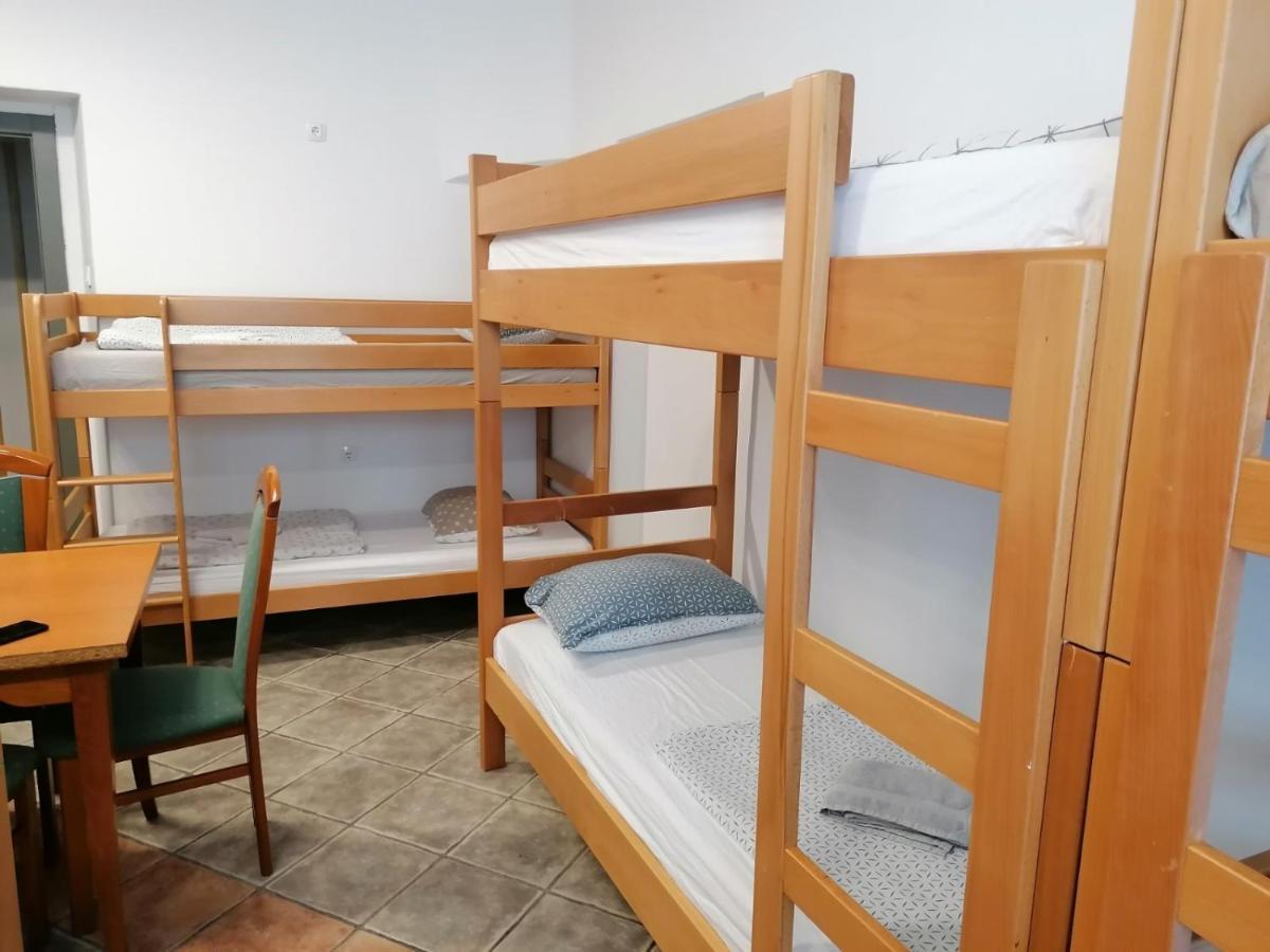 Hostel Vojnik Eksteriør bilde