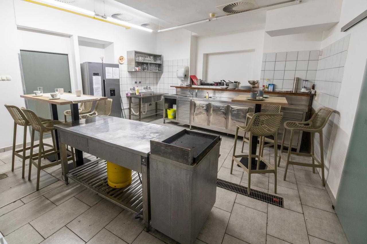 Hostel Vojnik Eksteriør bilde
