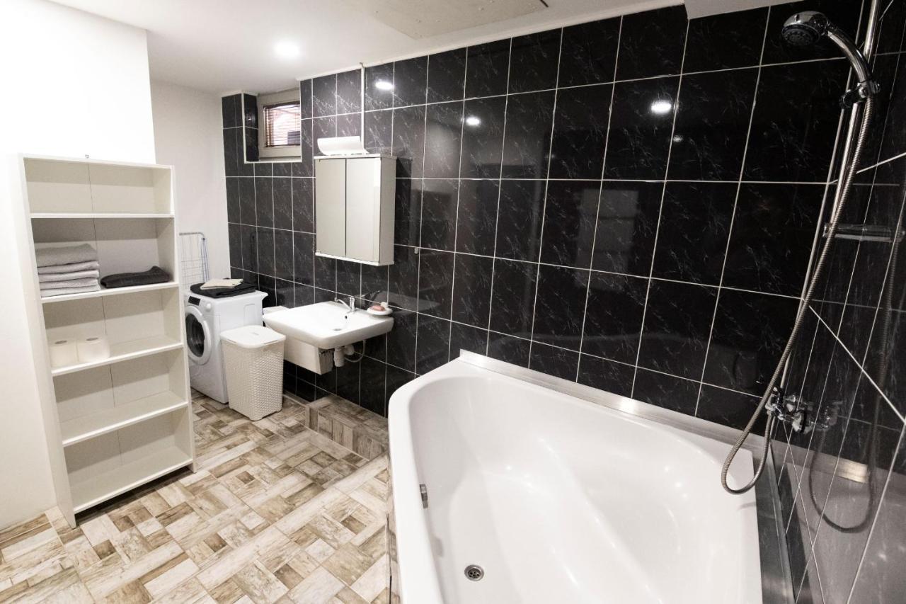 Hostel Vojnik Eksteriør bilde