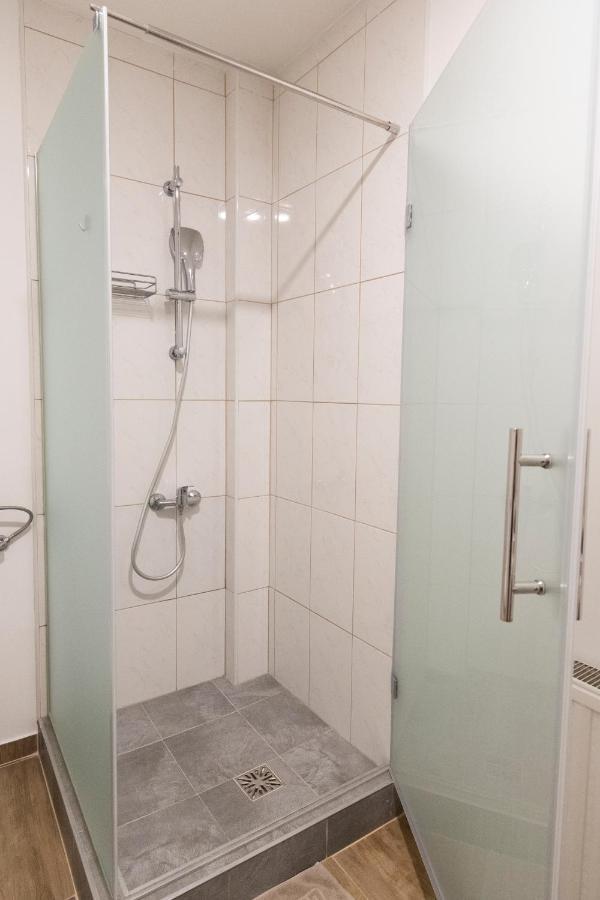 Hostel Vojnik Eksteriør bilde