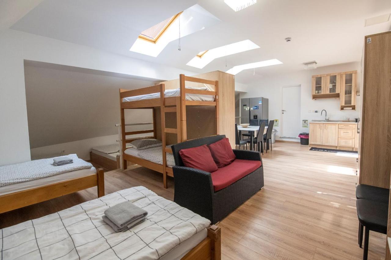 Hostel Vojnik Eksteriør bilde